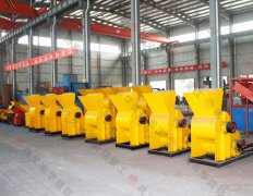 頁巖粉碎機(jī)今日出廠20臺，我們忙的不亦樂乎